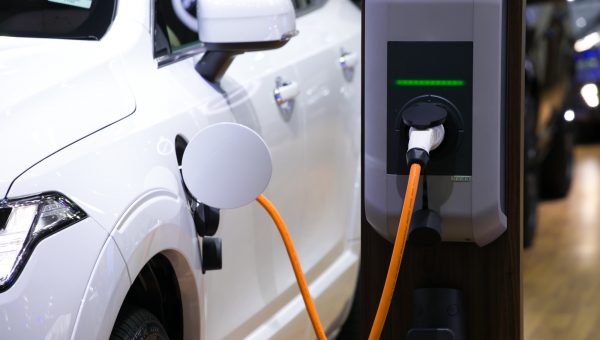 5 Main Benefits To Purchasing An Electric Vehicle