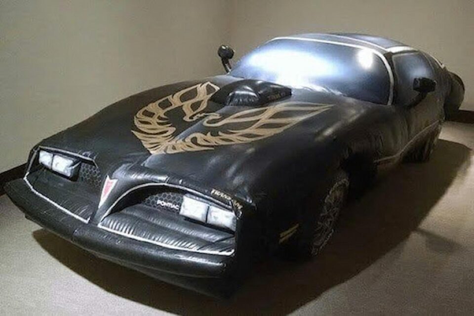 Inflatable Cars As Promotional Tools In The Auto Industry