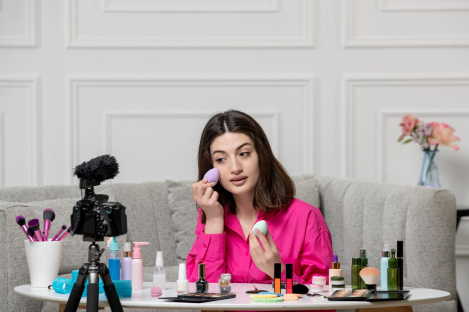 Natural Makeup and Skincare: How They Work Together for Healthy Skin